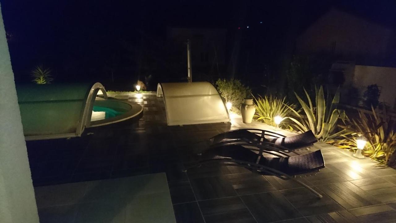 La Maisonnette Du Jardin Narbonne Kültér fotó